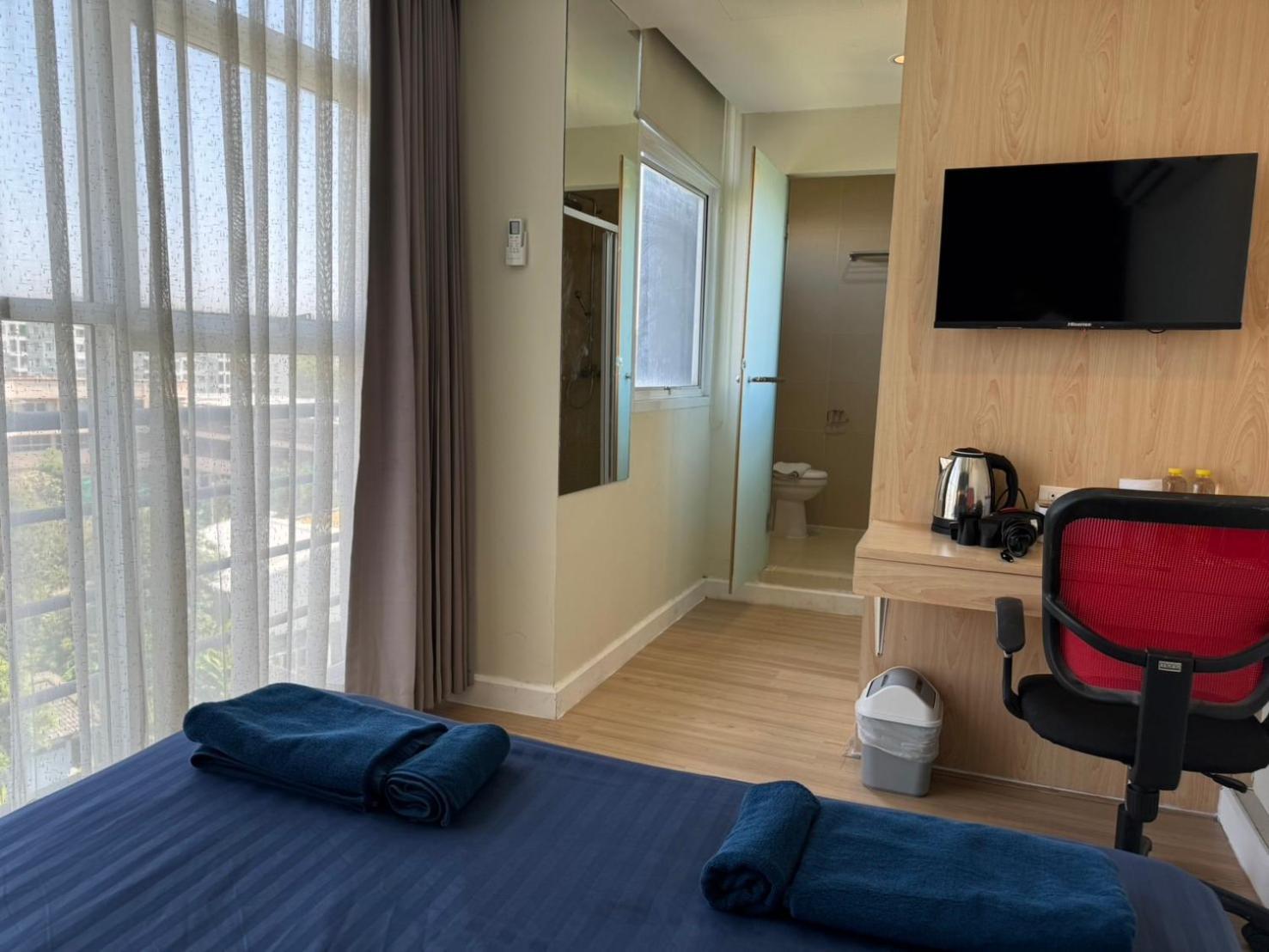 Gp House Express Sukhumvit 81 Hotel กรุงเทพมหานคร ภายนอก รูปภาพ